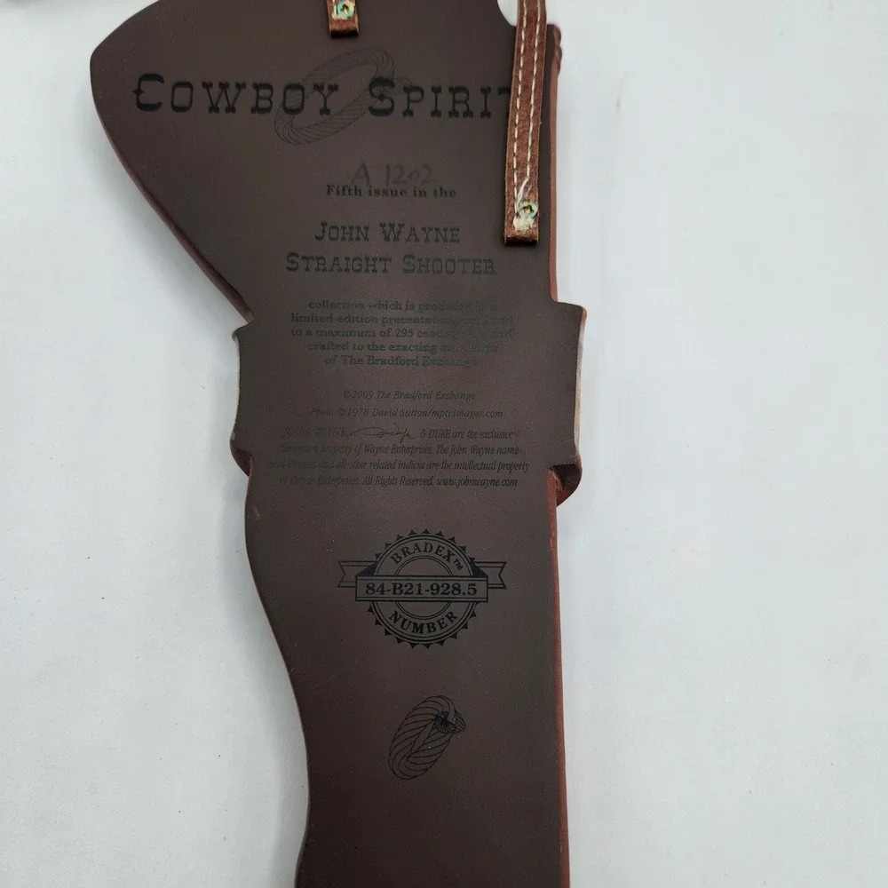 Vintage John Wayne Cowboy Spirit Wall Plaque Faux Holster Revolver Decor COA